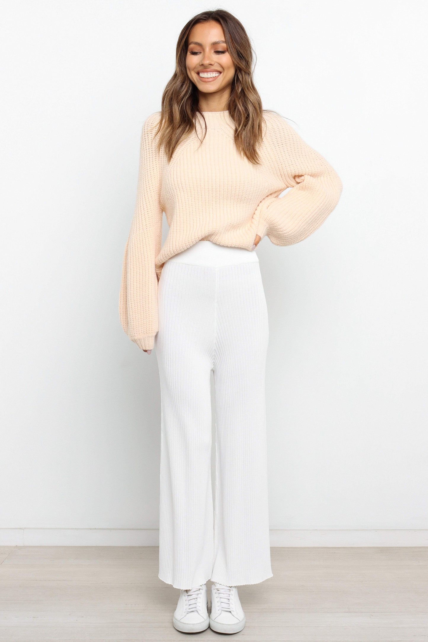 Cozy Round-Neck Relaxed Knit Sweater