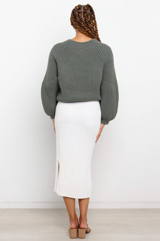 Cozy Round-Neck Relaxed Knit Sweater